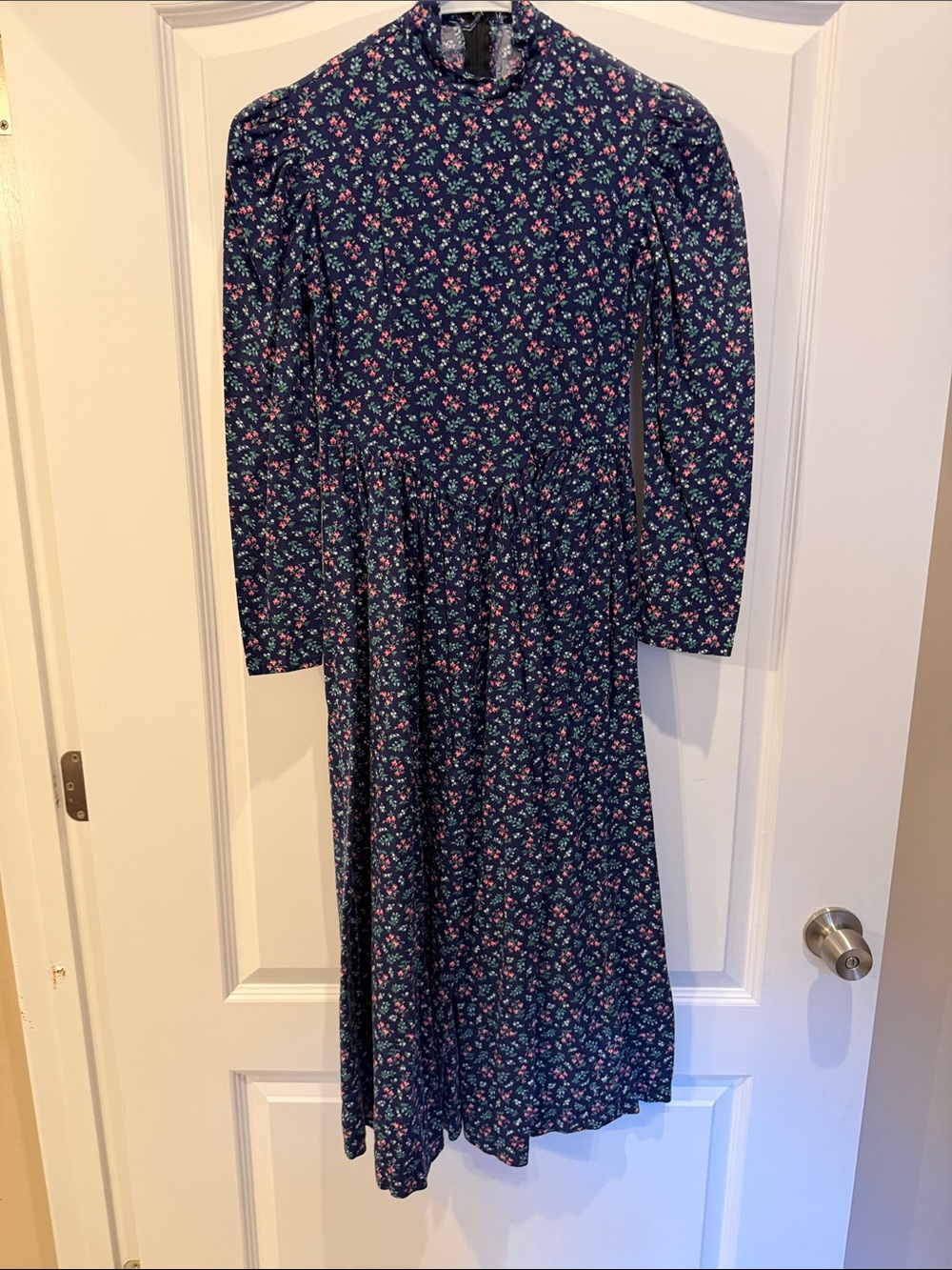 GIrl’s Pioneer Dress